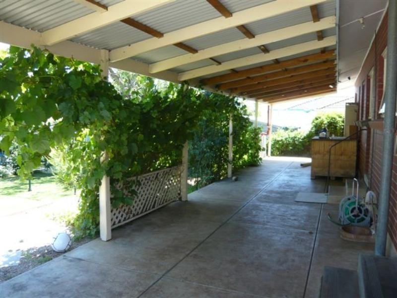 12 Tamala Court, Gilles Plains SA 5086