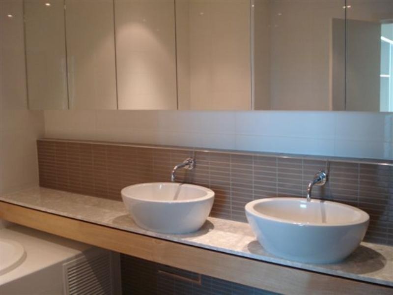 1-2 Tarni Court, New Port SA 5015