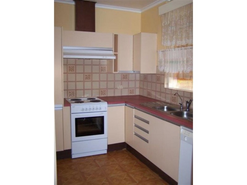 9 Canis Avenue, Hope Valley SA 5090