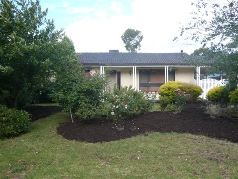 9 Wedge Street, Fairview Park SA 5126