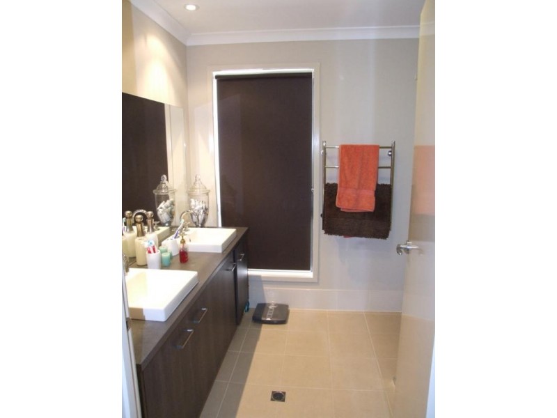 6 Clement Grove, Burton SA 5110