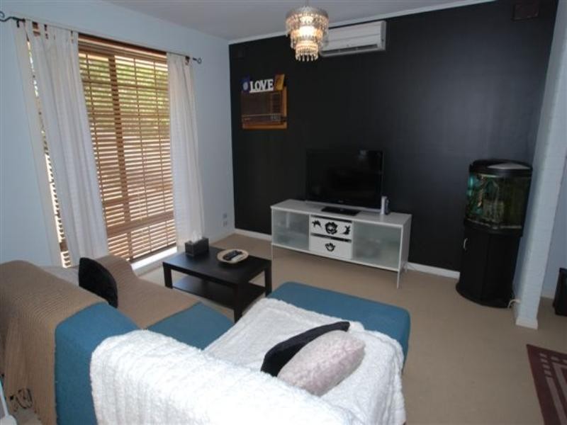 9 Hazel Grove, Ridgehaven SA 5097