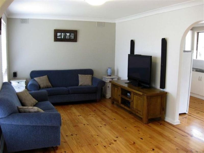 6 College Avenue, Valley View SA 5093