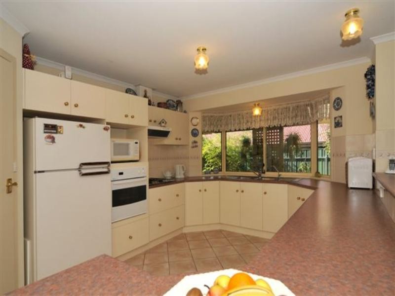 6 Avenger Place, Walkley Heights SA 5098