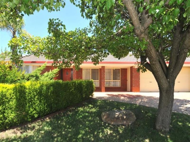 18 St Annes Court, Wynn Vale SA 5127