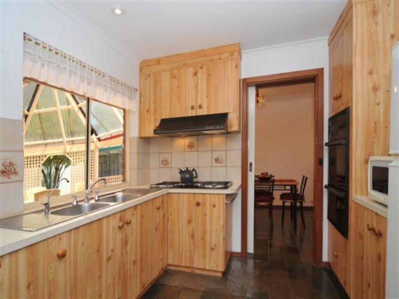 18 St Annes Court, Wynn Vale SA 5127