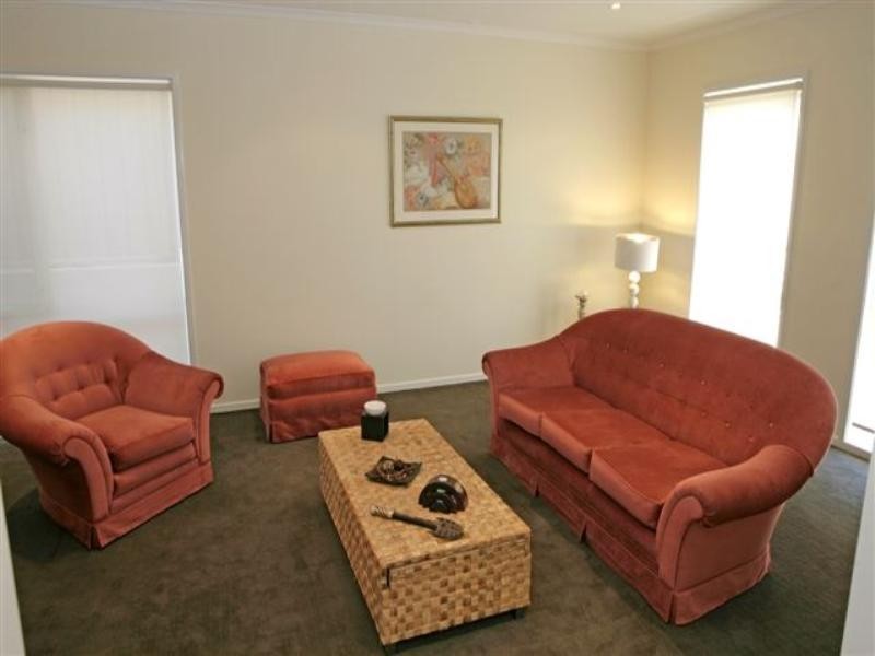 18 Mariner Avenue, Seacliff Park SA 5049