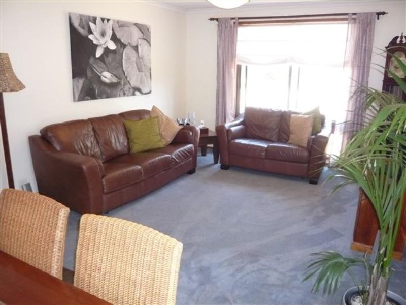 2 Jasper Court, Banksia Park SA 5091