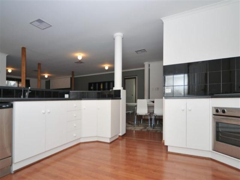 266 Milne Road, Modbury Heights SA 5092