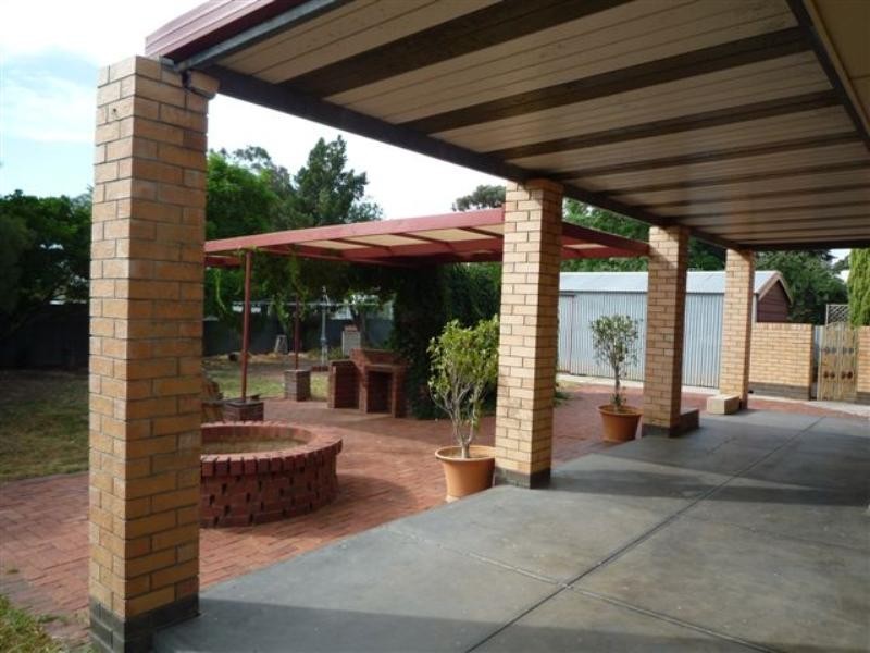 15 Aquamarine Drive, Salisbury East SA 5109