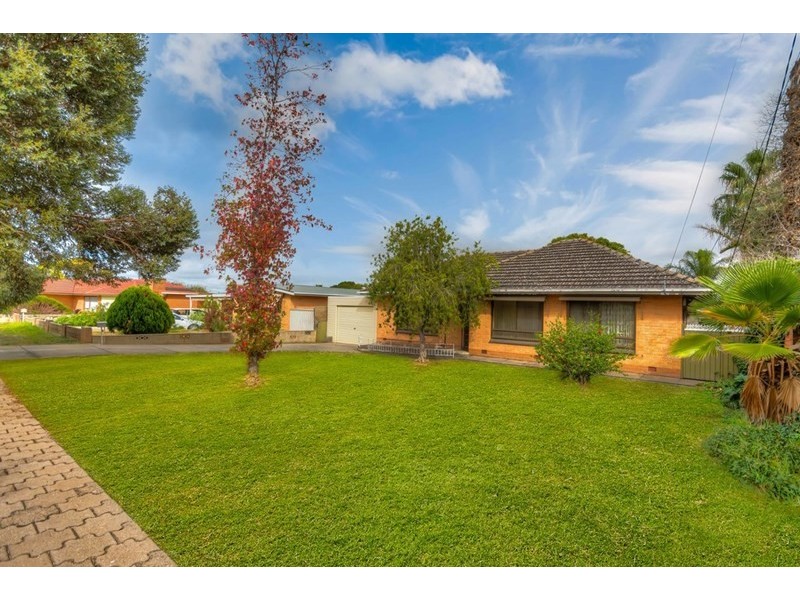 17 Morris Drive, Valley View SA 5093
