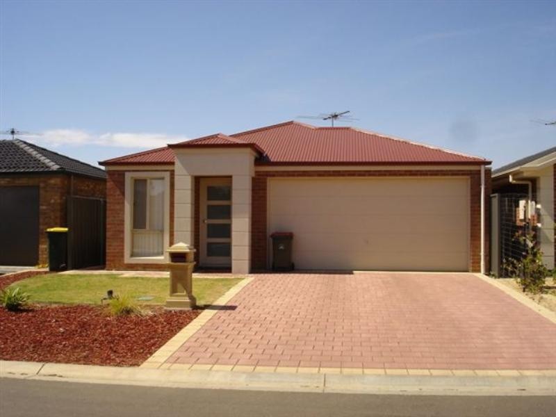 28 Monterey Drive, Munno Para West SA 5115