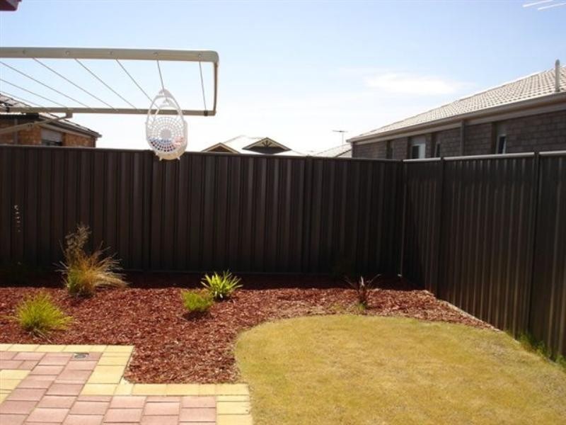 28 Monterey Drive, Munno Para West SA 5115