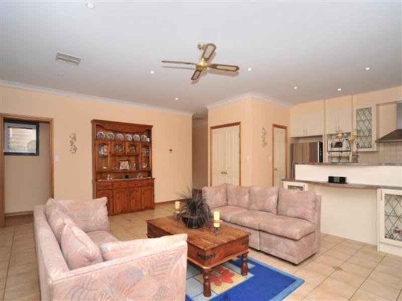 16 Bartlett Court, Golden Grove SA 5125