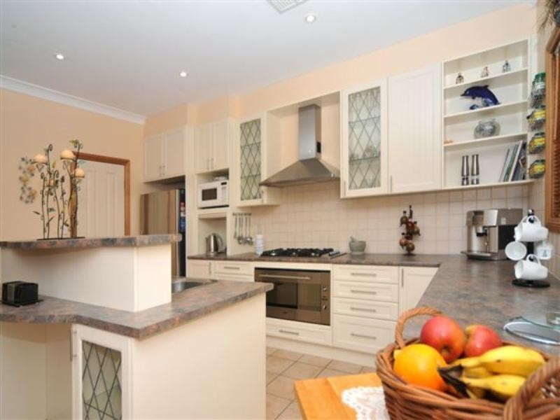 16 Bartlett Court, Golden Grove SA 5125