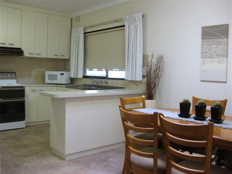 2 Beachway Avenue, Semaphore Park SA 5019