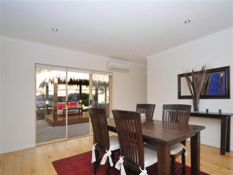 16 Trenoweth Close, Greenwith SA 5125