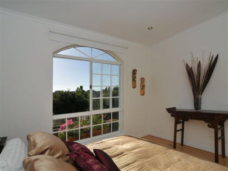 16 Trenoweth Close, Greenwith SA 5125