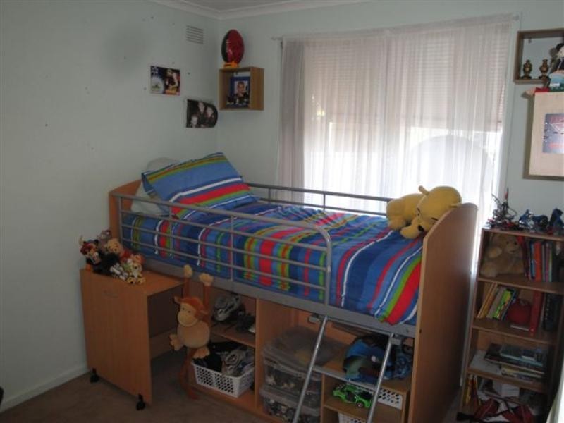 11 Barton Court, St Agnes SA 5097