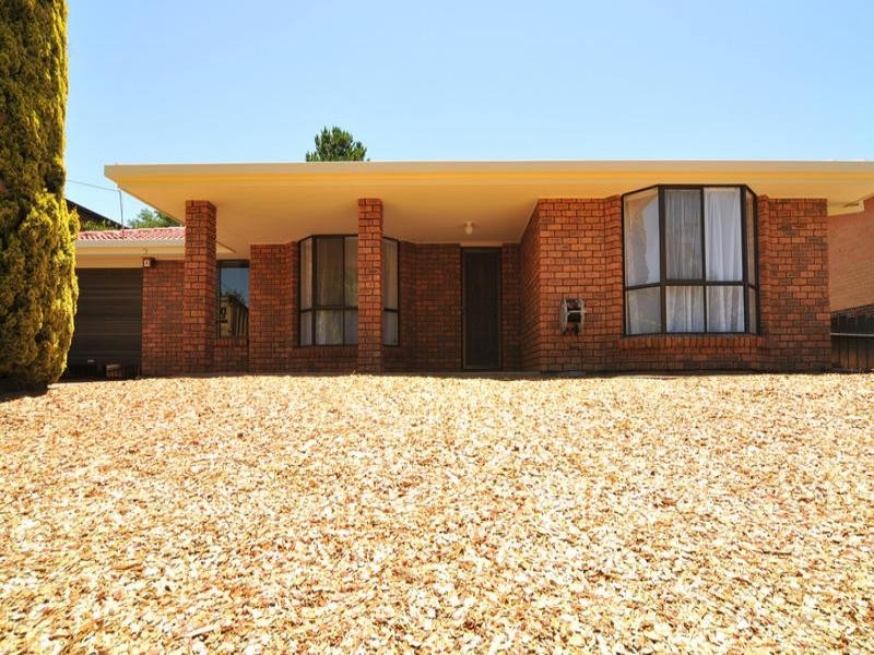 50 Flinders Drive, Valley View SA 5093