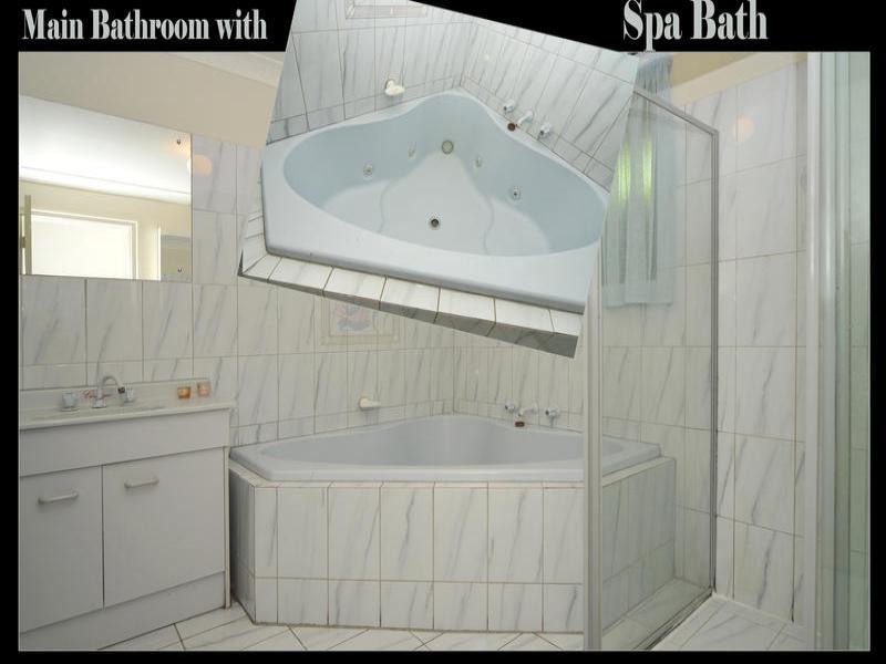 50 Flinders Drive, Valley View SA 5093