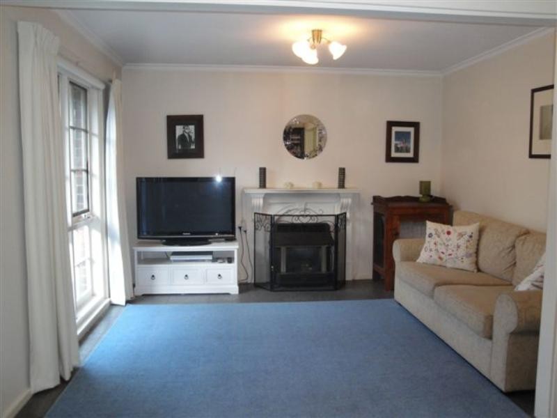 17 Lovelock Street, Highbury SA 5089