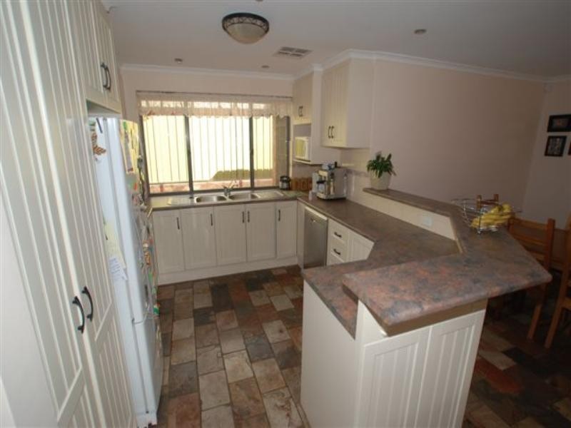 6 Martin Street, Wynn Vale SA 5127