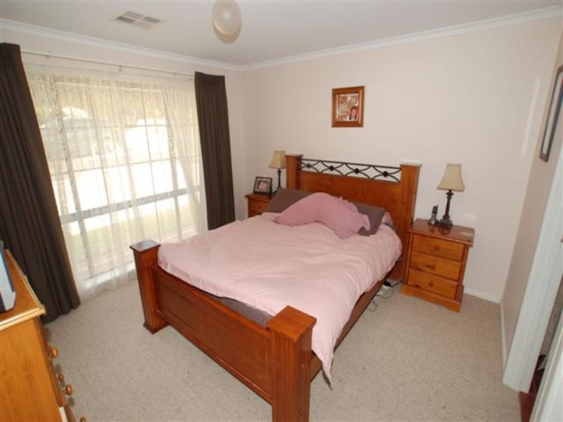 6 Martin Street, Wynn Vale SA 5127