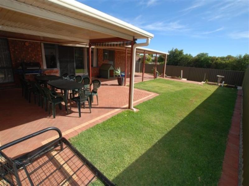 6 Martin Street, Wynn Vale SA 5127