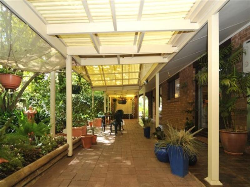 6 Pumphrey Court, Redwood Park SA 5097