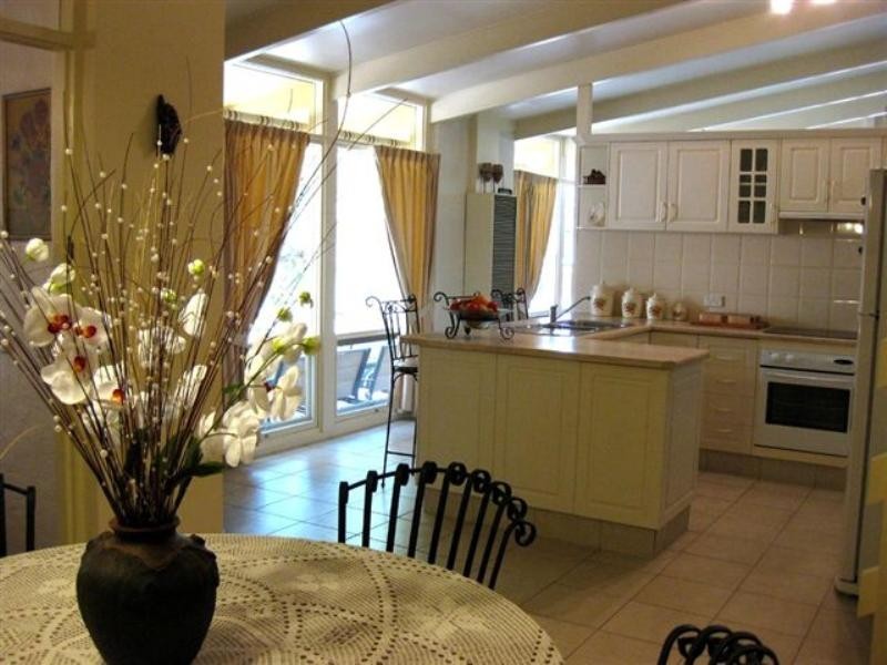 52 Down Drive, Valley View SA 5093