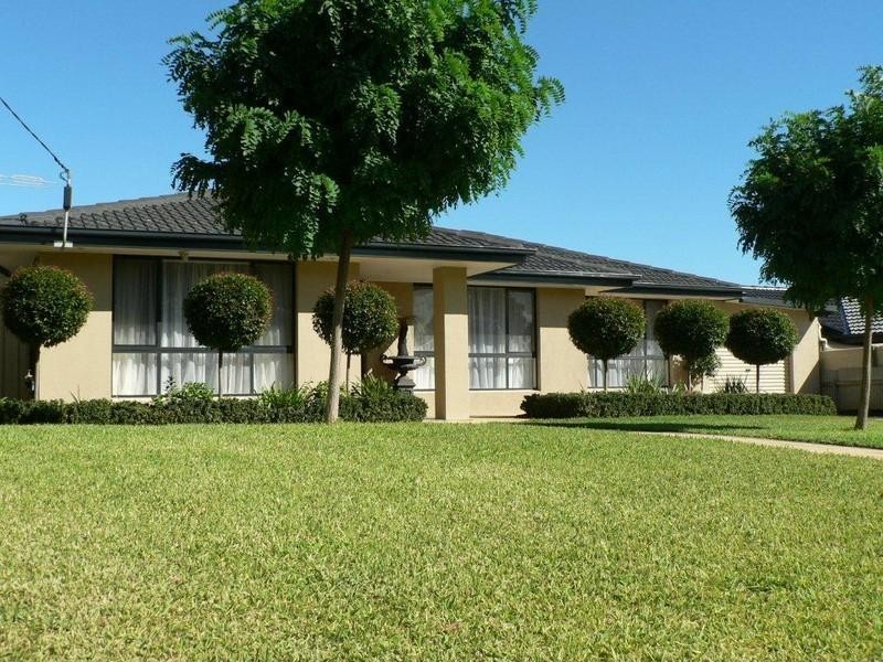 25 Harkness Avenue, Modbury SA 5092