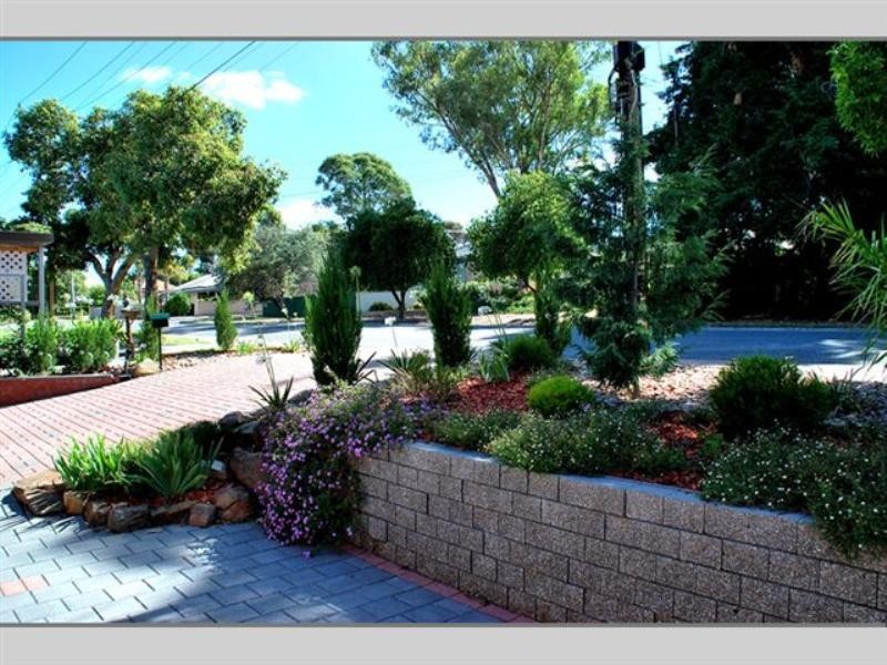 2A Harris Road, Redwood Park SA 5097