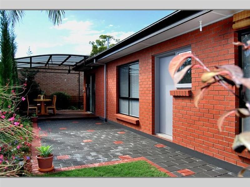 2A Harris Road, Redwood Park SA 5097