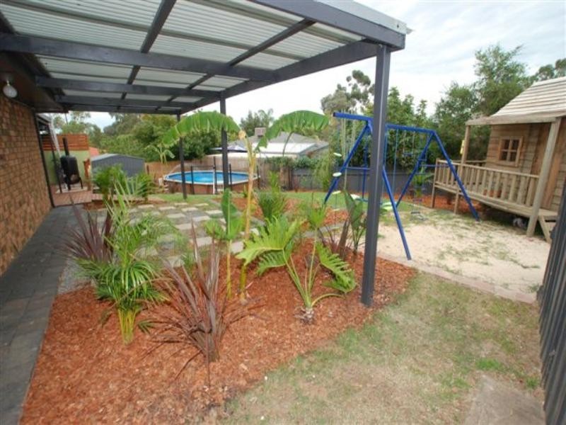 2 Pitman Court, Redwood Park SA 5097