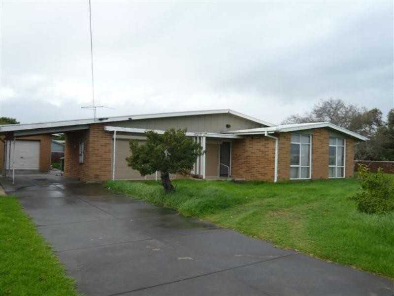 598 Sir Donald Bradman Drive, Lockleys SA 5032