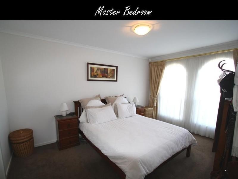 6 Creekview Drive, Walkley Heights SA 5098