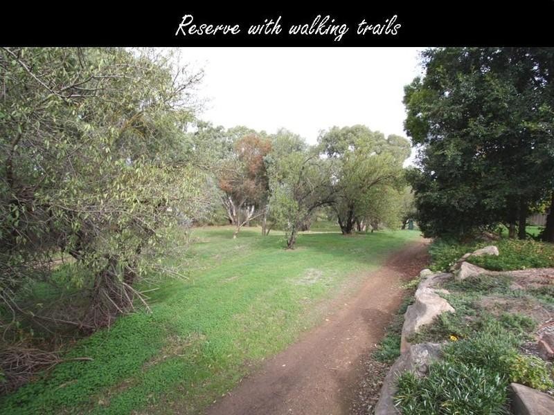 13/29 Greenfinch Court, Wynn Vale SA 5127