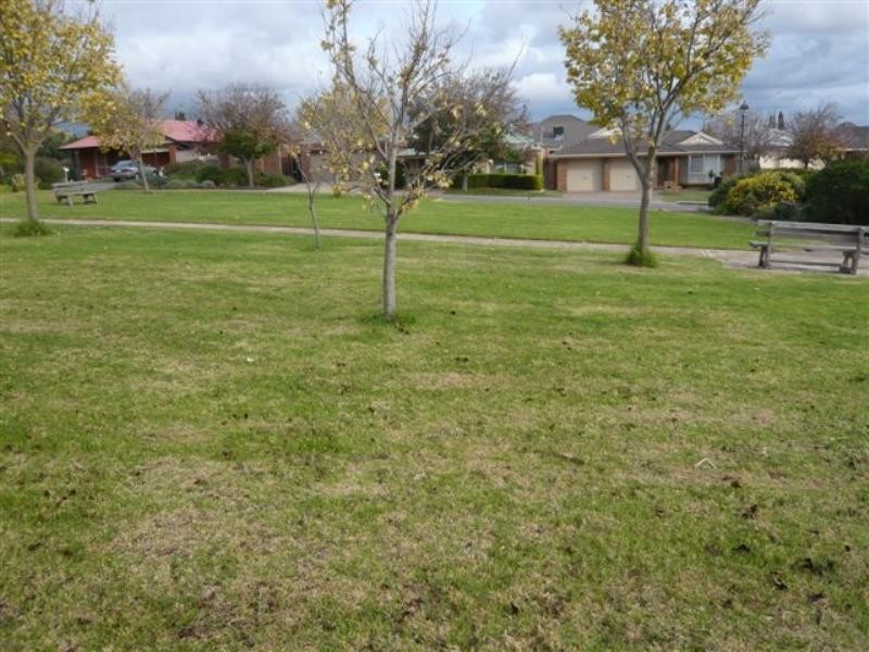 27 Green Pine Circuit, Golden Grove SA 5125