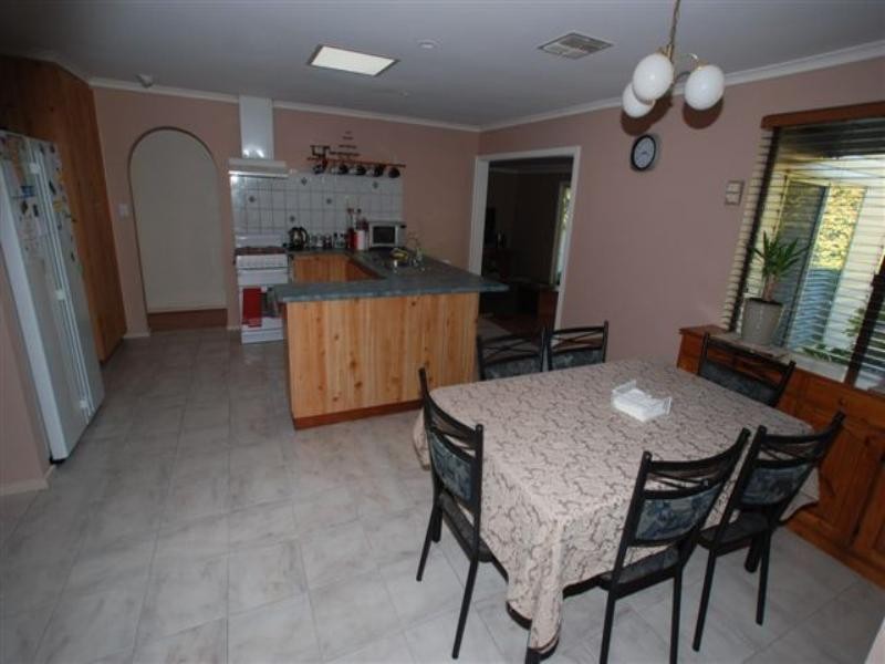 19 Kincumber Drive, Redwood Park SA 5097