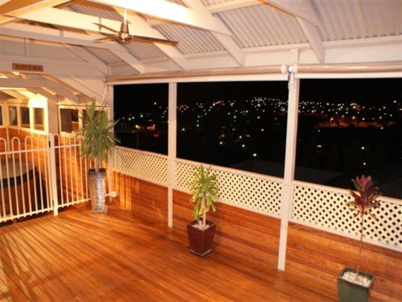 24 Chapel Hill Road, Greenwith SA 5125