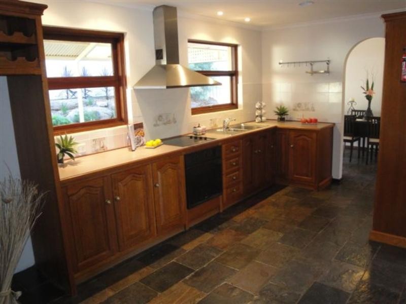 11 Farm Drive, Redwood Park SA 5097