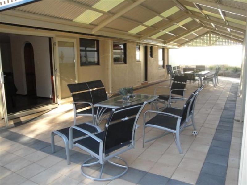 11 Farm Drive, Redwood Park SA 5097