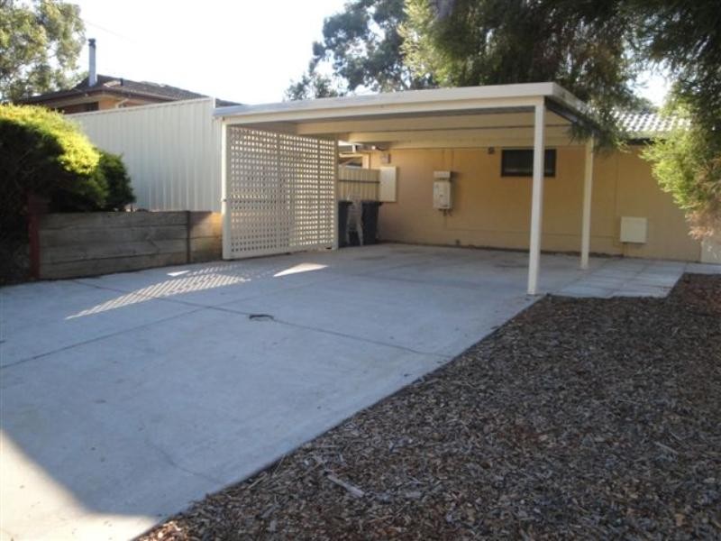 11 Farm Drive, Redwood Park SA 5097