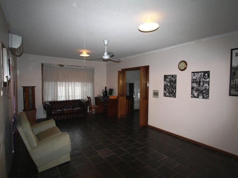1 Clifton Court, Modbury SA 5092