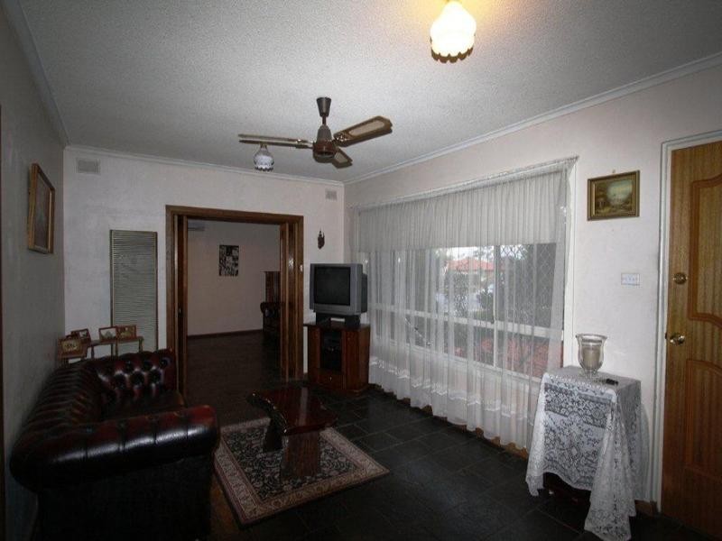 1 Clifton Court, Modbury SA 5092