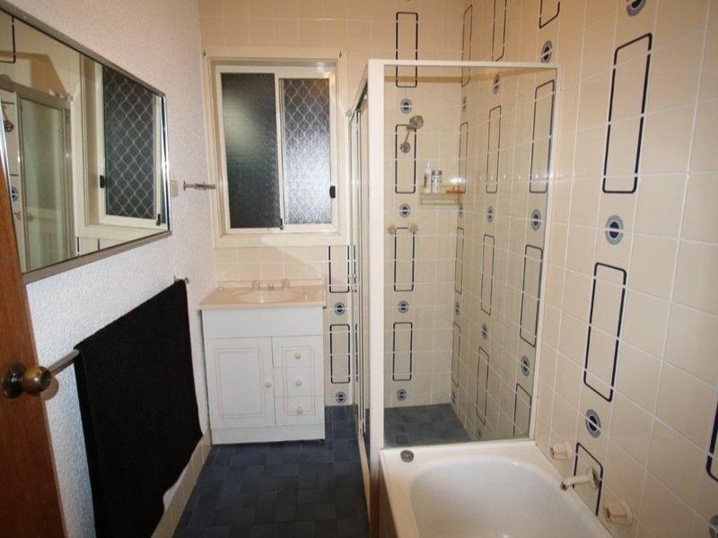 1 Clifton Court, Modbury SA 5092