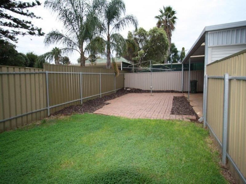 1 Clifton Court, Modbury SA 5092