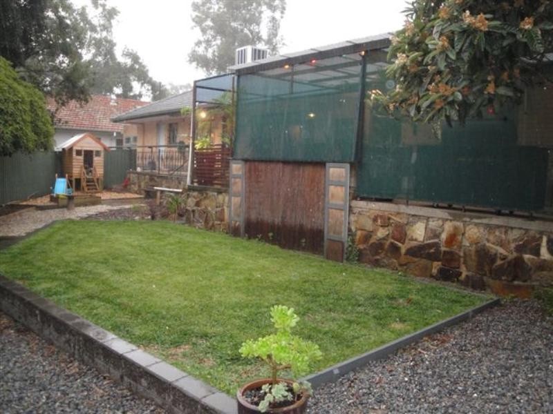 18 Harris Road, Redwood Park SA 5097