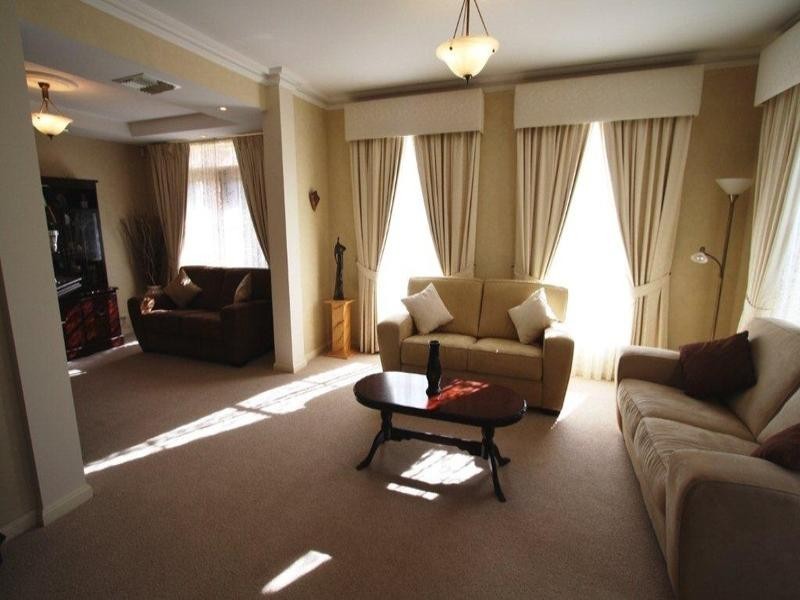 15 Rokewood Circuit, Golden Grove SA 5125